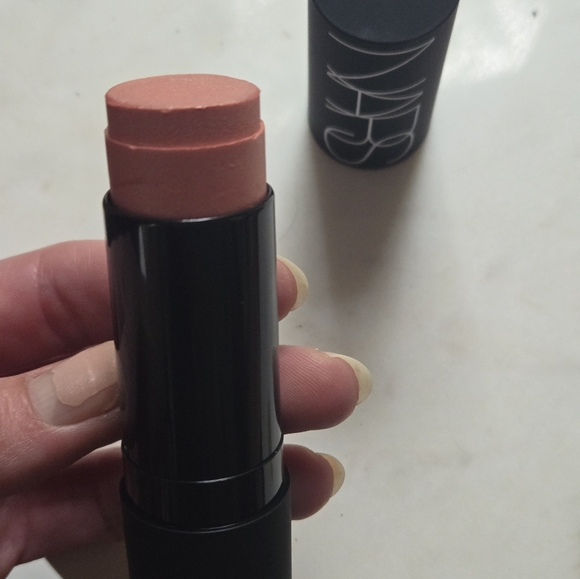 NARS The Multiple Multi Purpose Stick - Orgasm - Picture 5 of 8